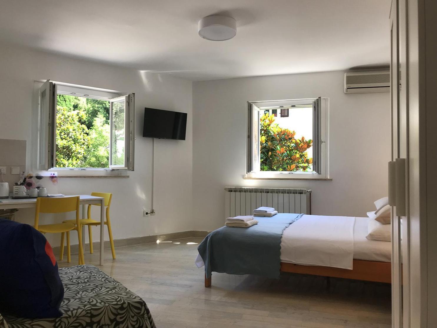 Placa Apartments Мощеницька Драга Номер фото